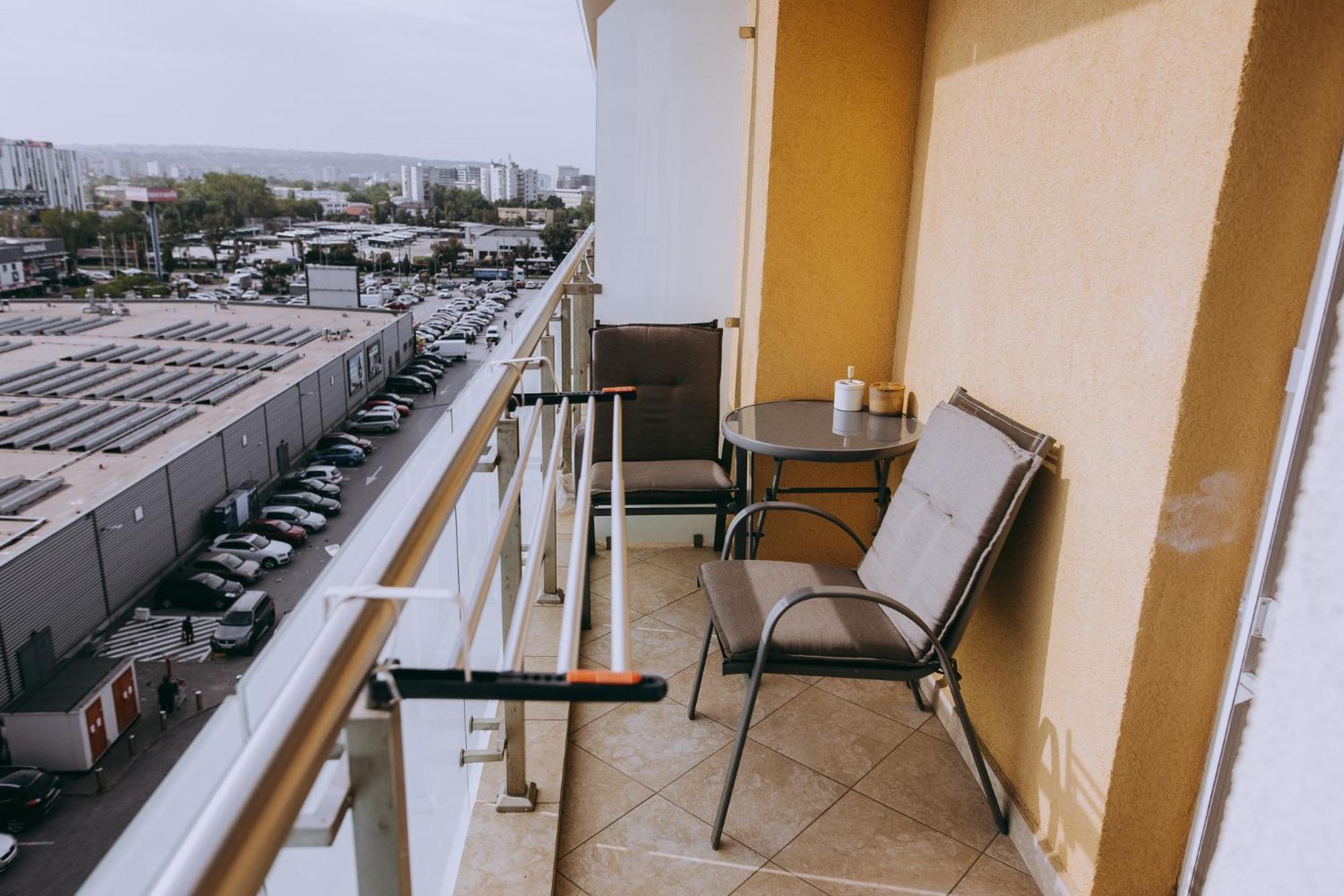Dina Lux Iasi Apartment Zewnętrze zdjęcie